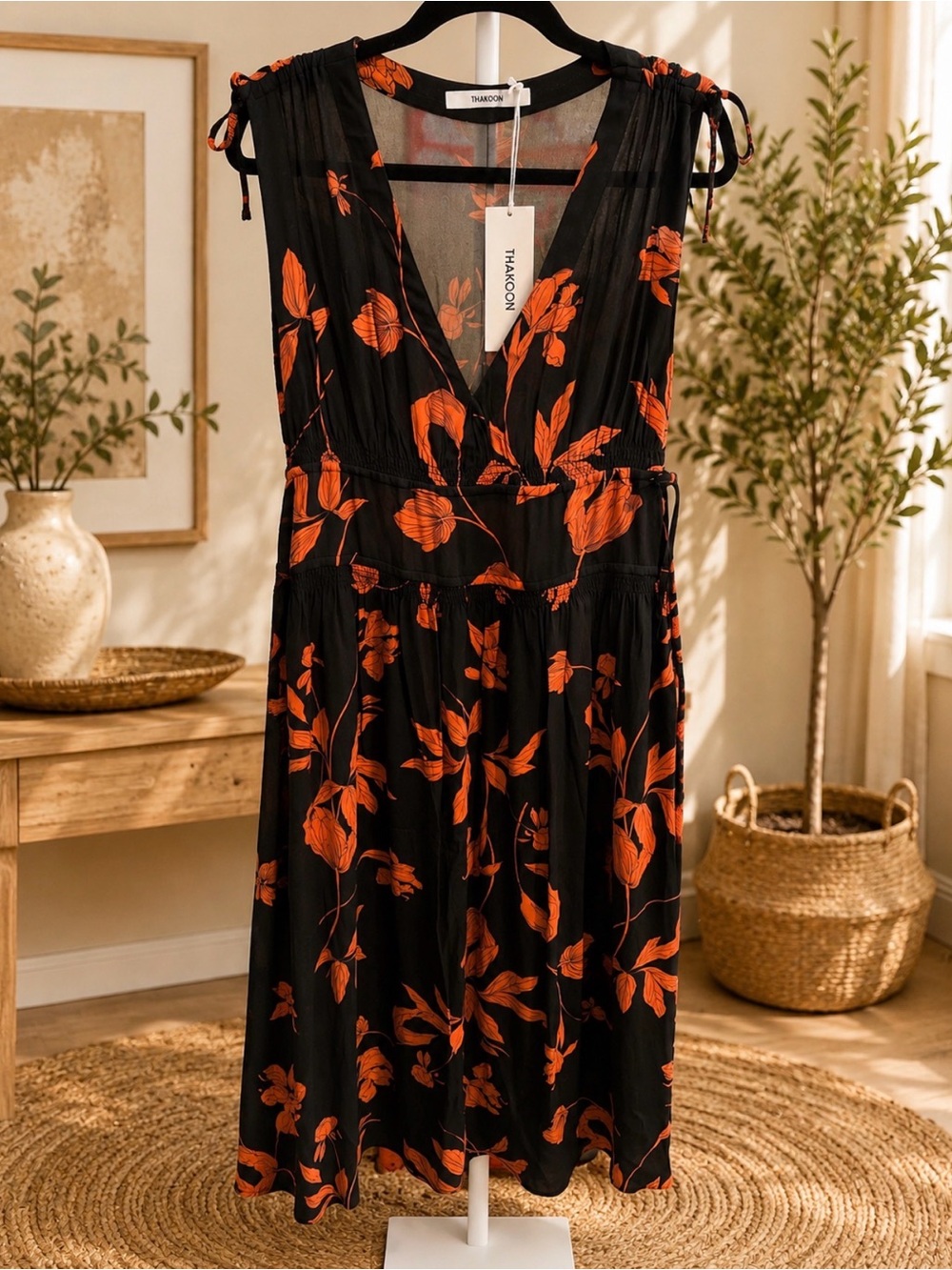 Thakoon Black Floral V-Neck Midi Dress with Orange Print Sz 4 P2P 18’